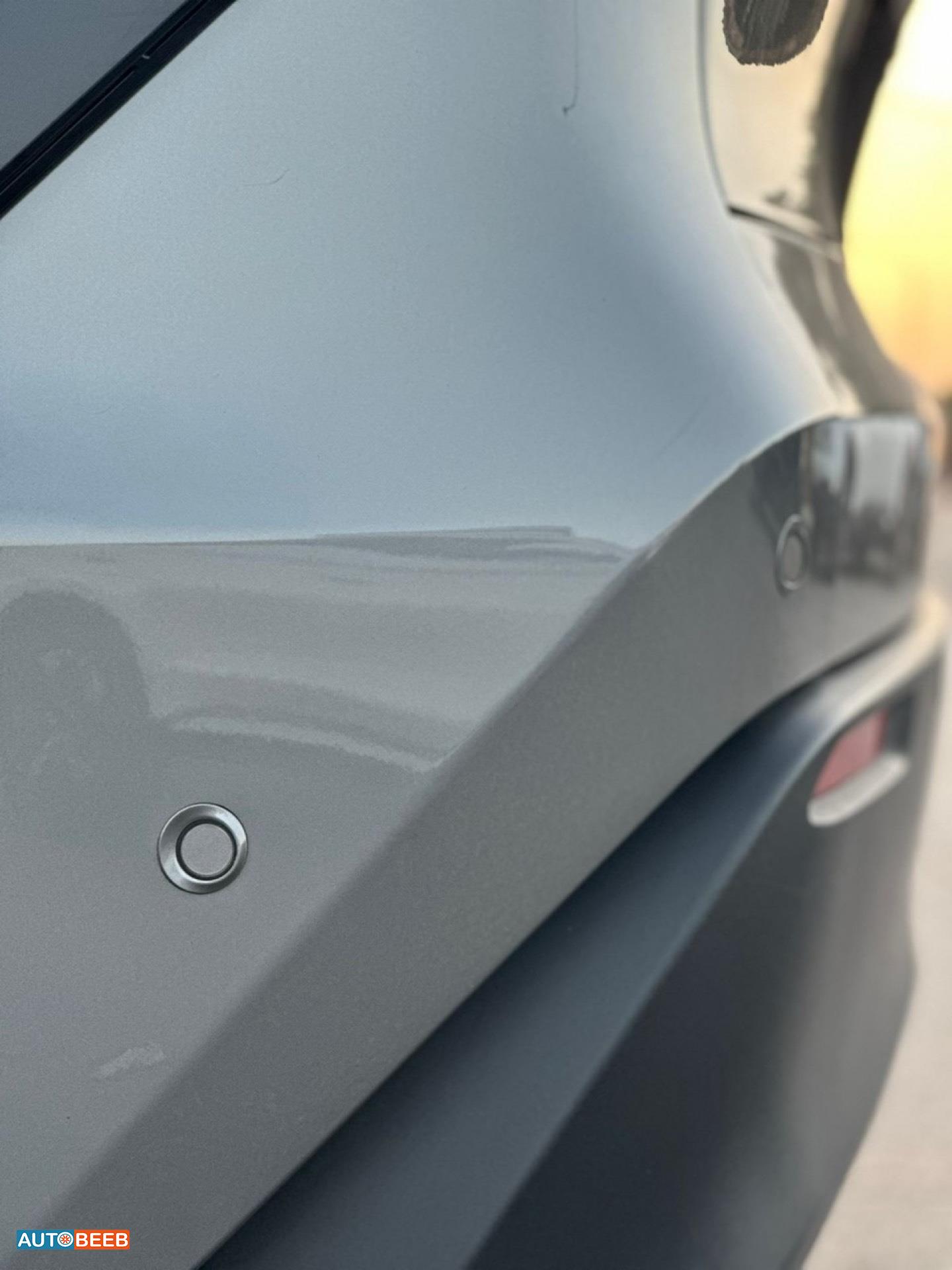 تويوتا bZ4X 2022