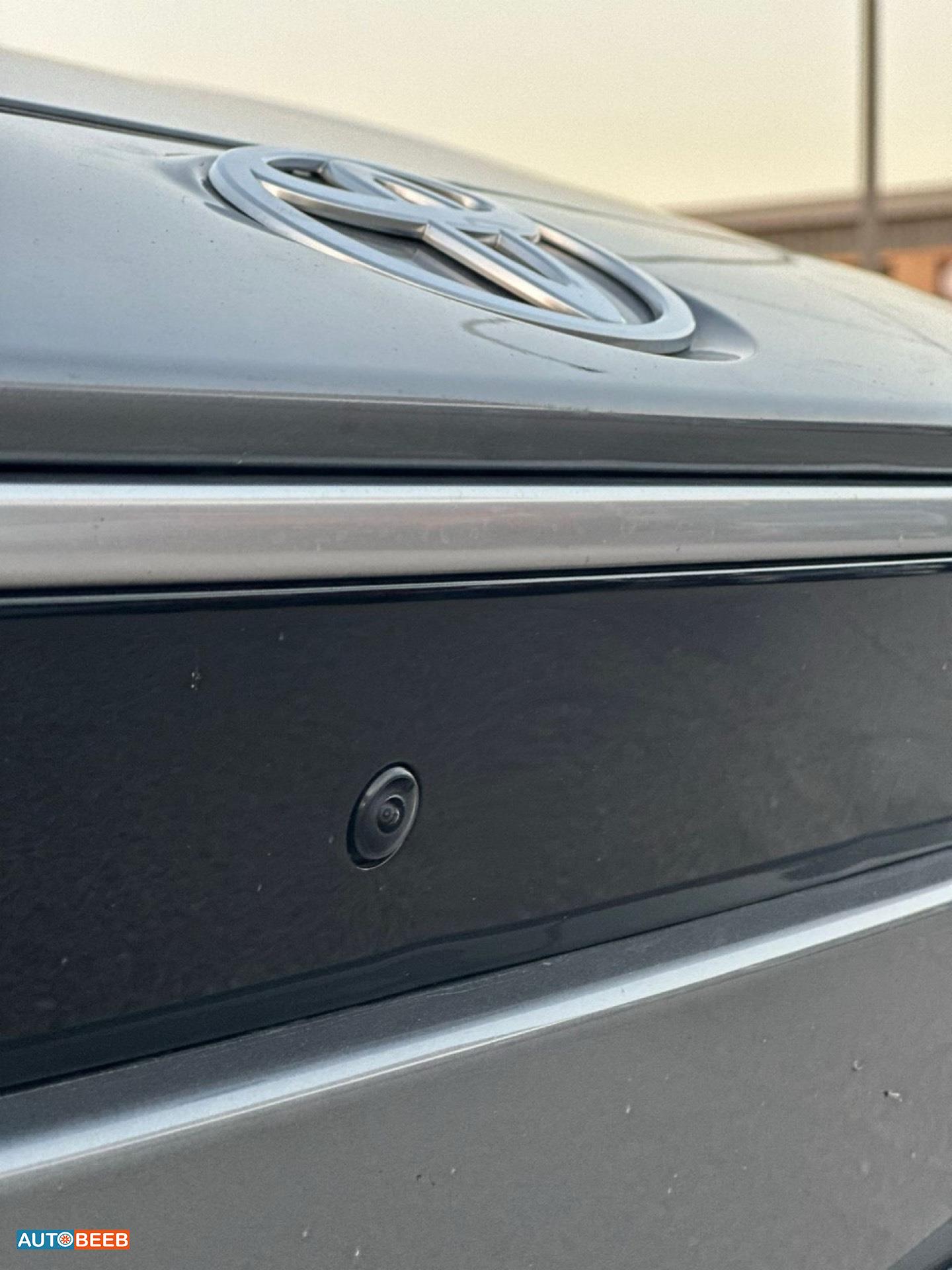 تويوتا bZ4X 2022