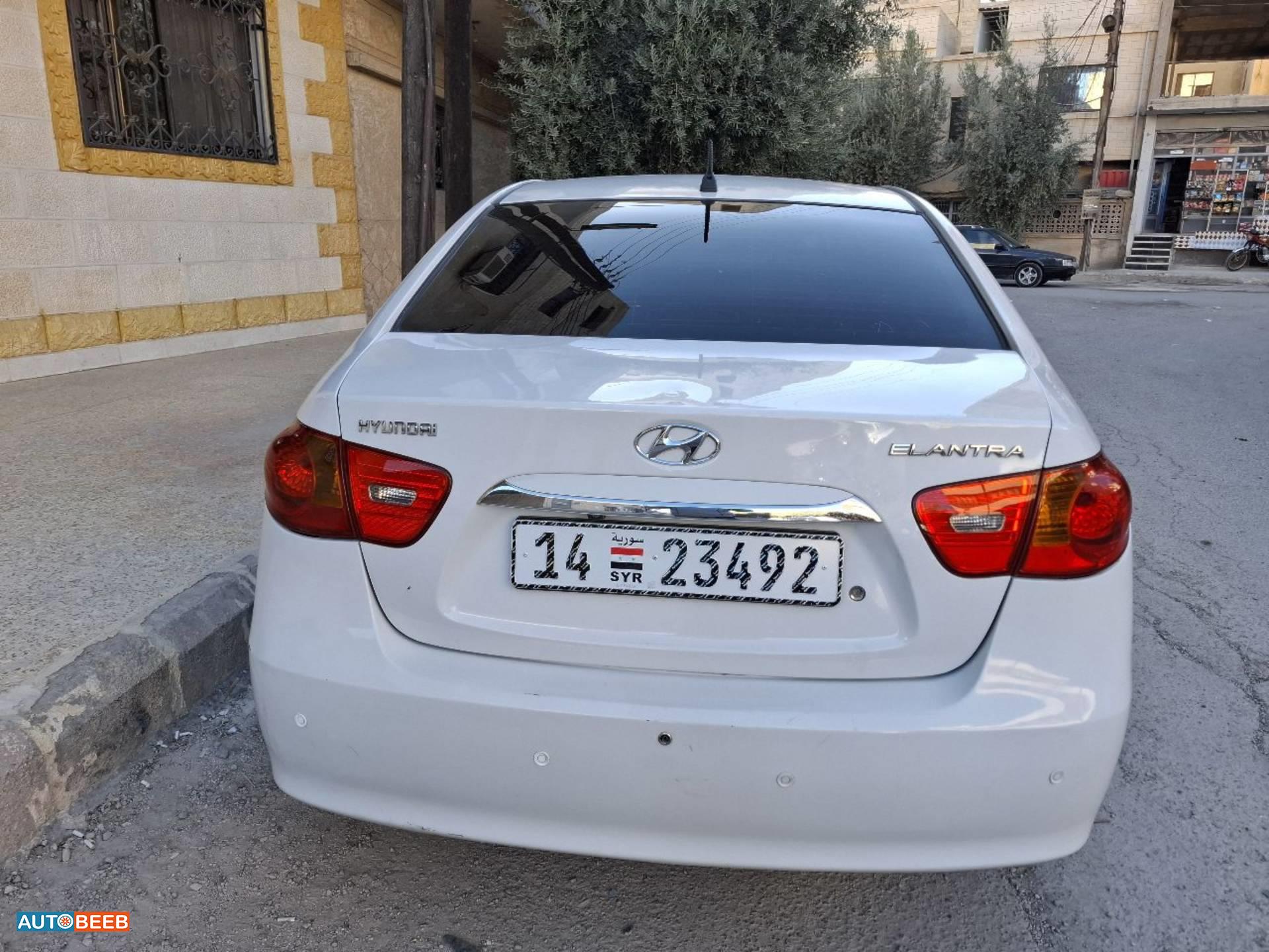 هيونداي لانترا 2011