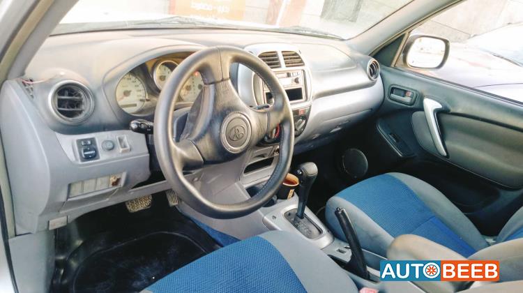 تويوتا راف فور 2003