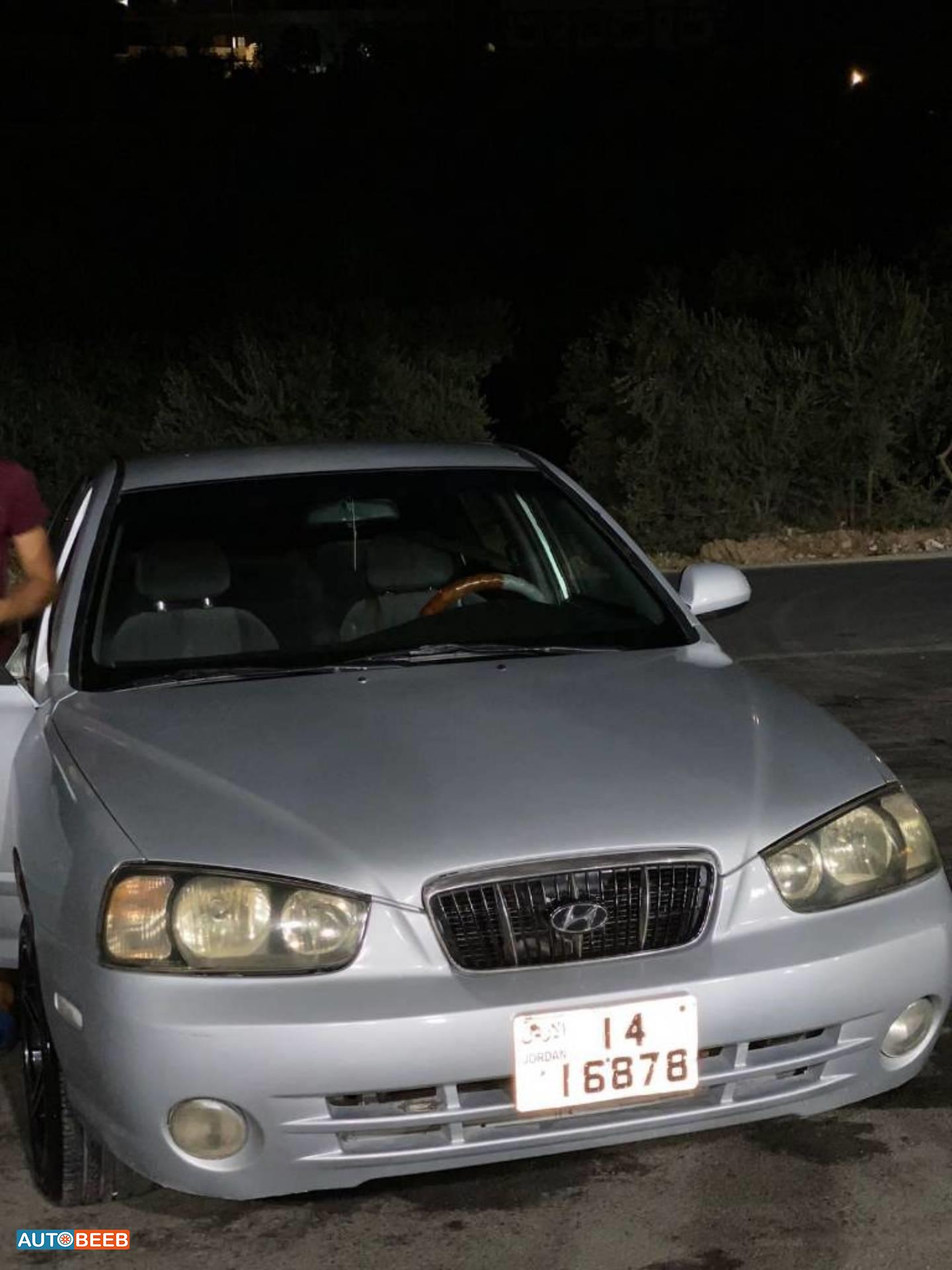 هيونداي افانتي 2001