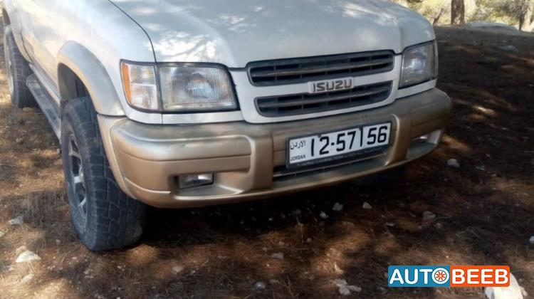 ايسوزو ترووبر 1998