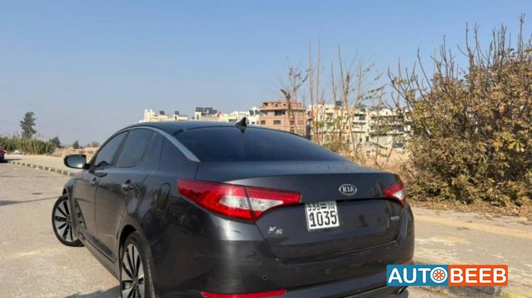 كيا K5 2013