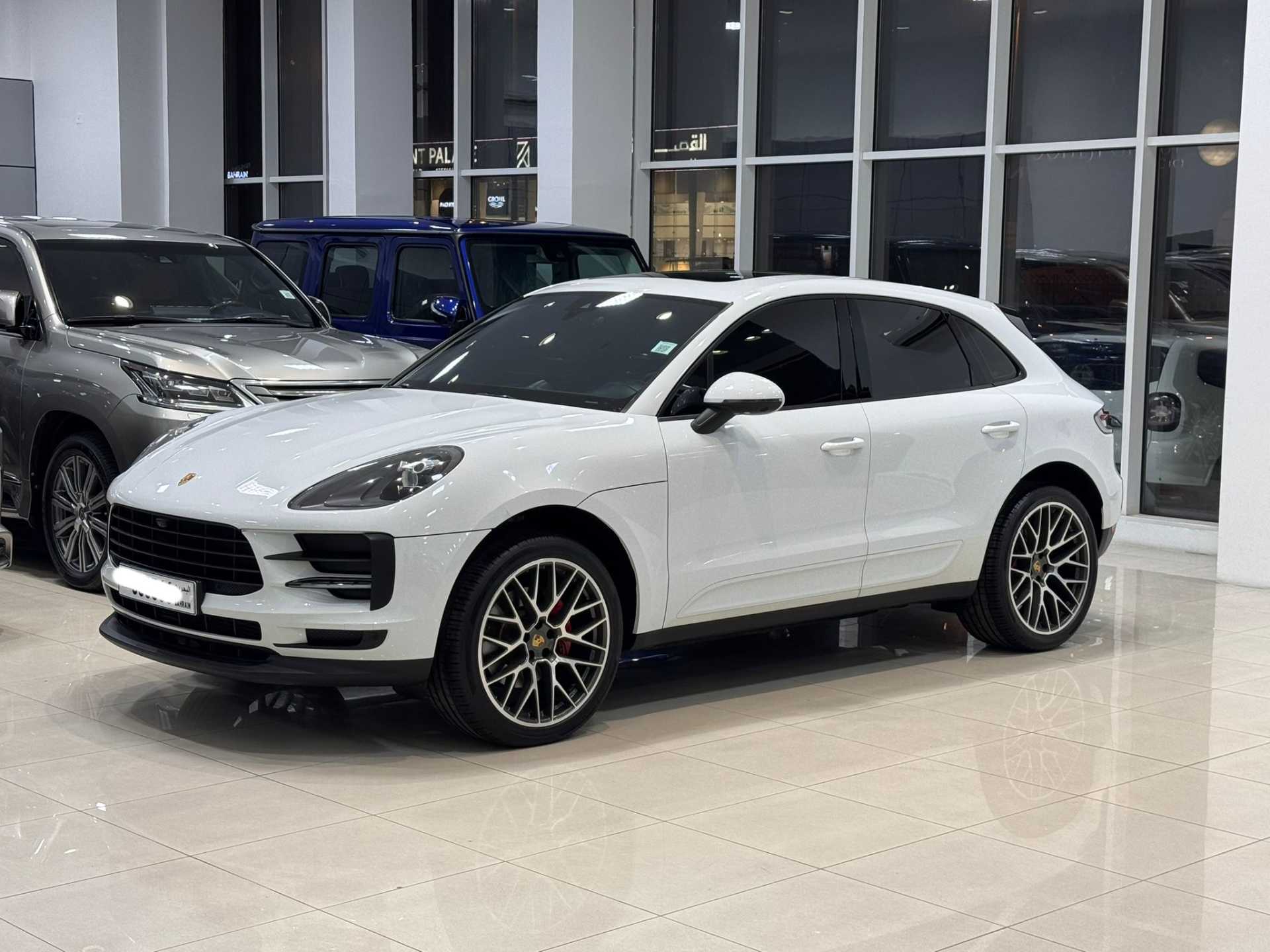 Porsche Macan 2021
