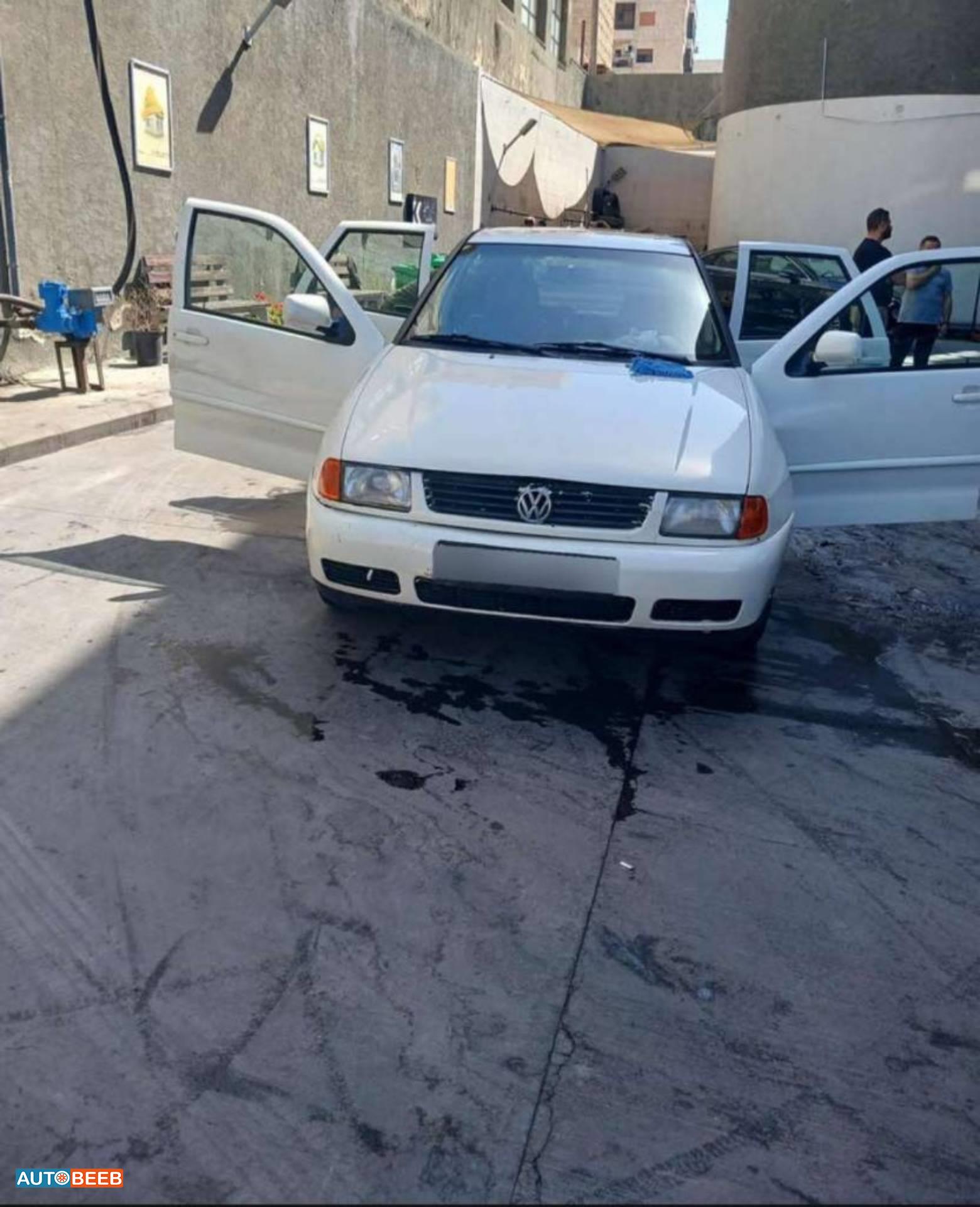 فولكس فاجن فوكس 1998