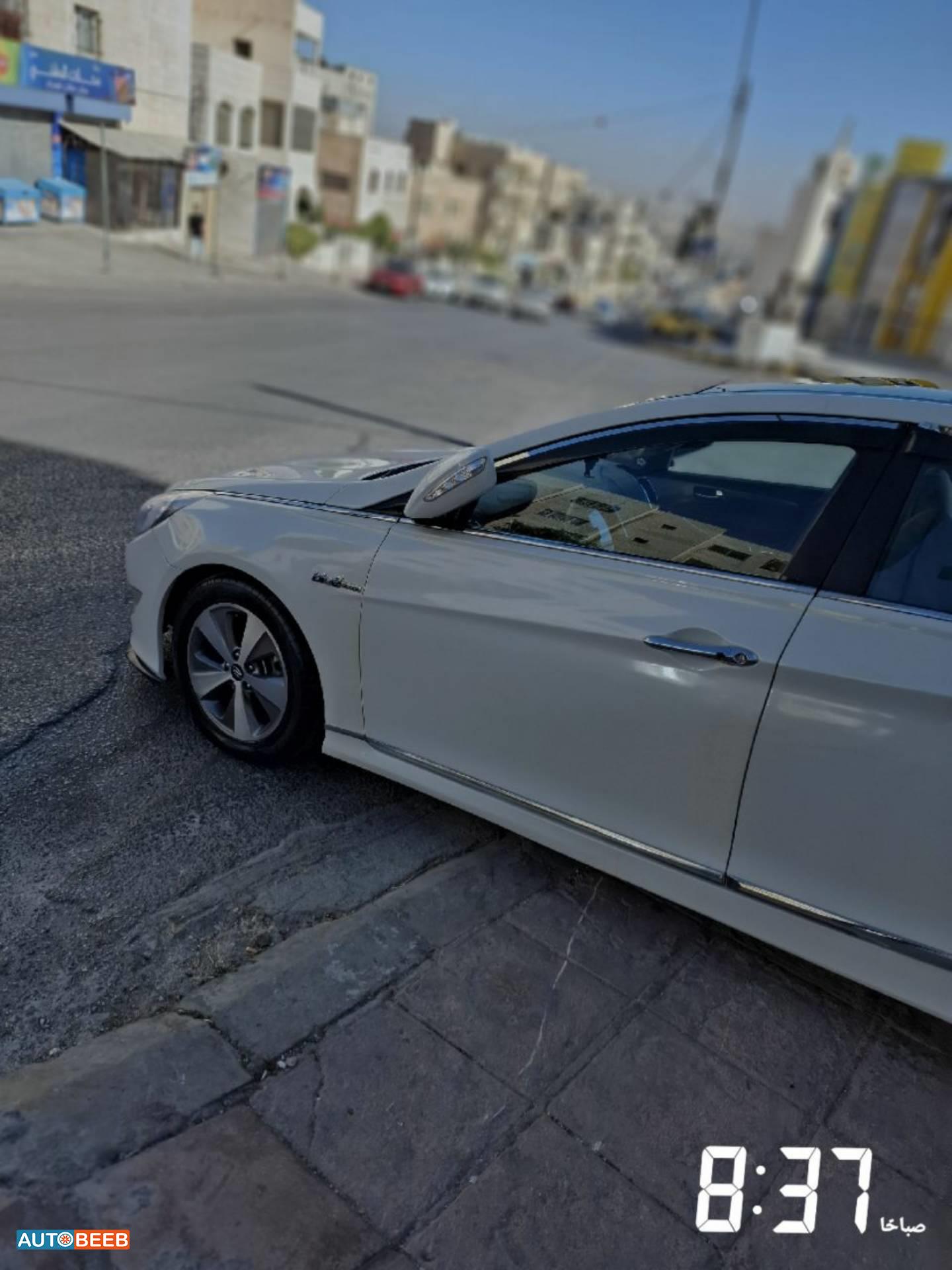 هيونداي سوناتا 2012