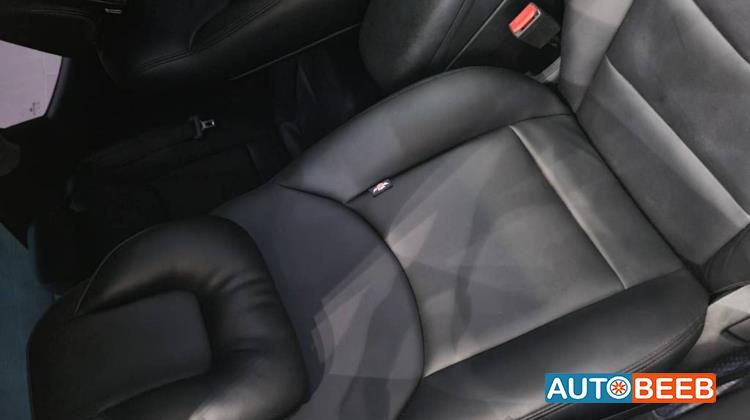 Hyundai Elantra 2012