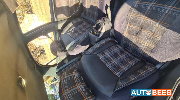 Hyundai Elantra 1996