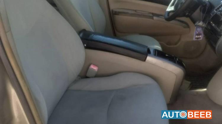 تويوتا بريوس 2008