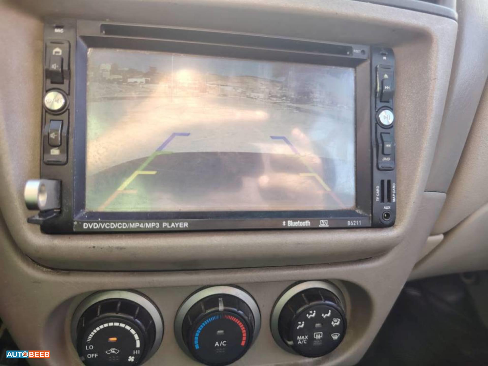 نيسان صني 2010