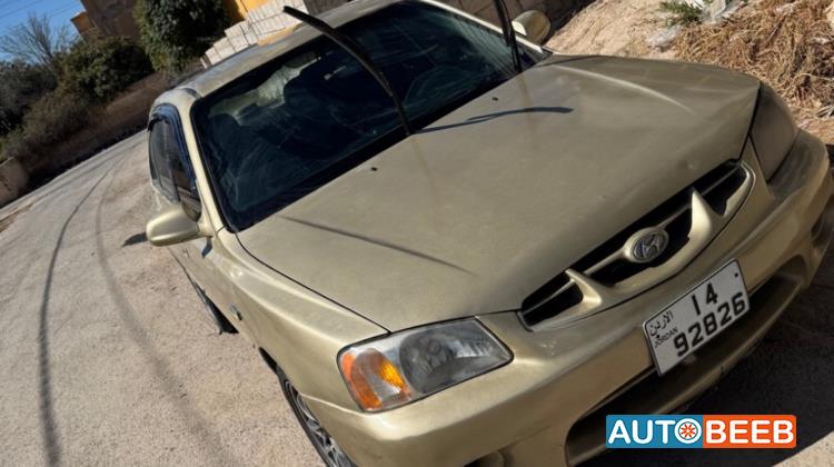 هيونداي فيرنا 1999