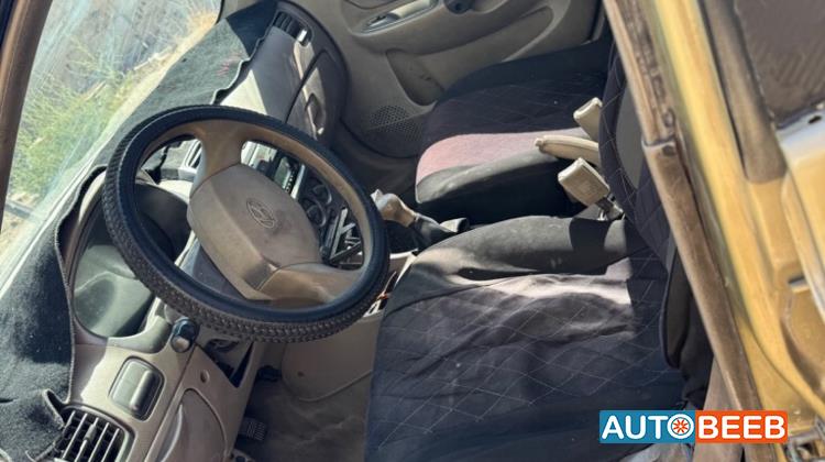 هيونداي فيرنا 1999