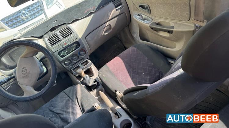 هيونداي فيرنا 1999