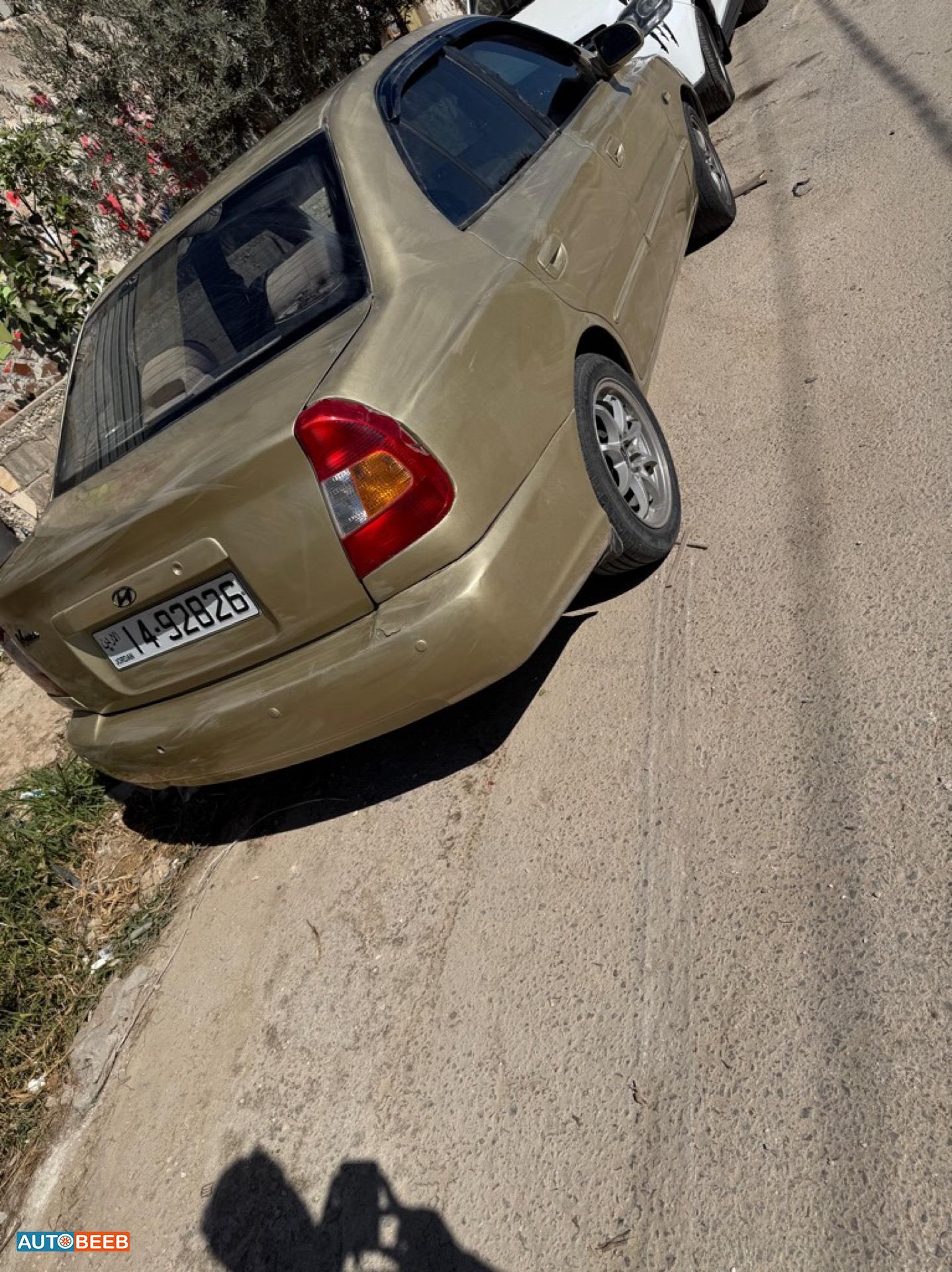 هيونداي فيرنا 1999