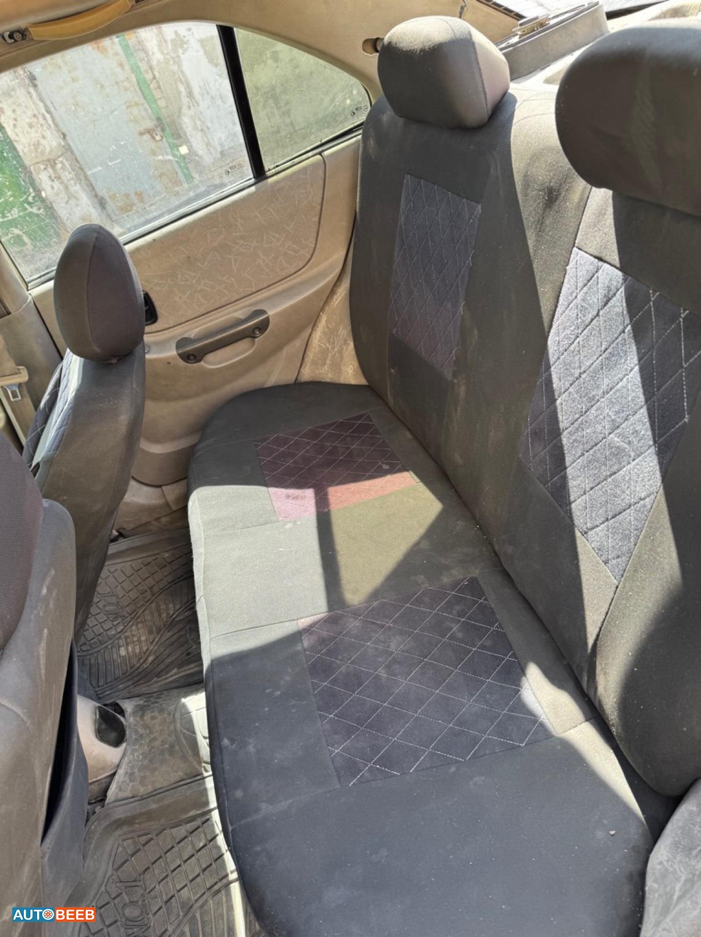 هيونداي فيرنا 1999