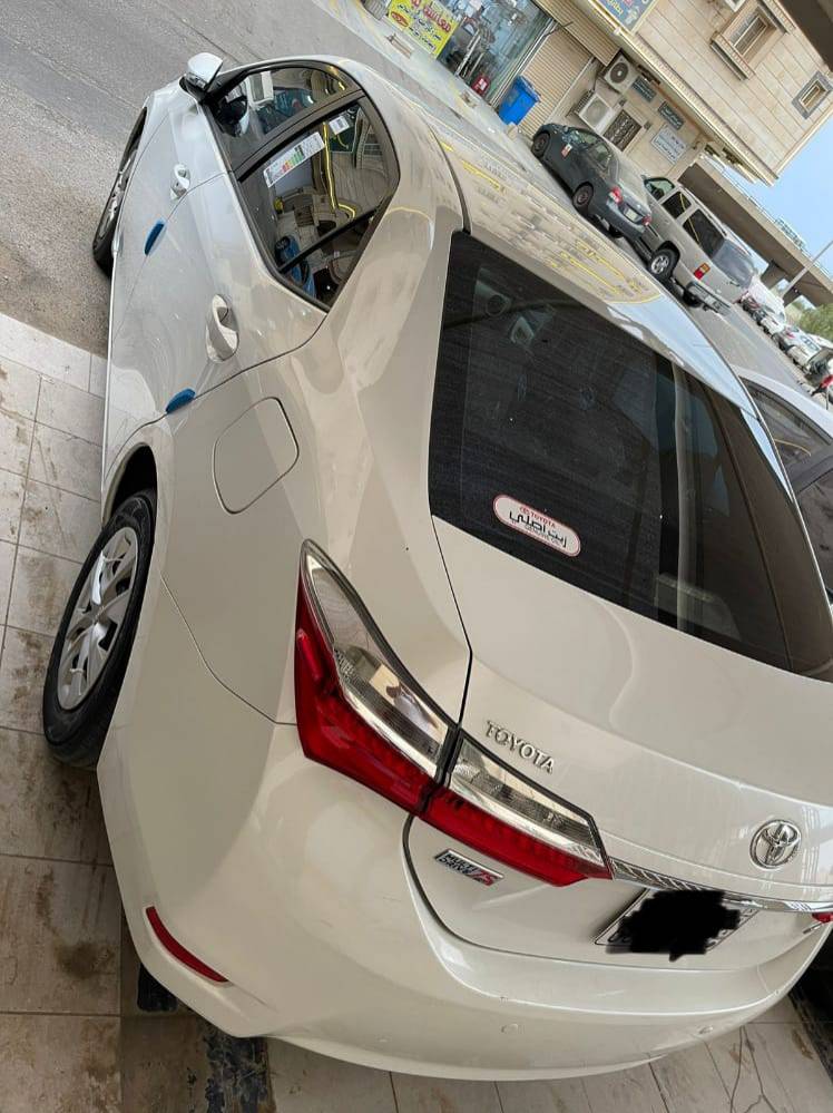 تويوتا كورولا 2017