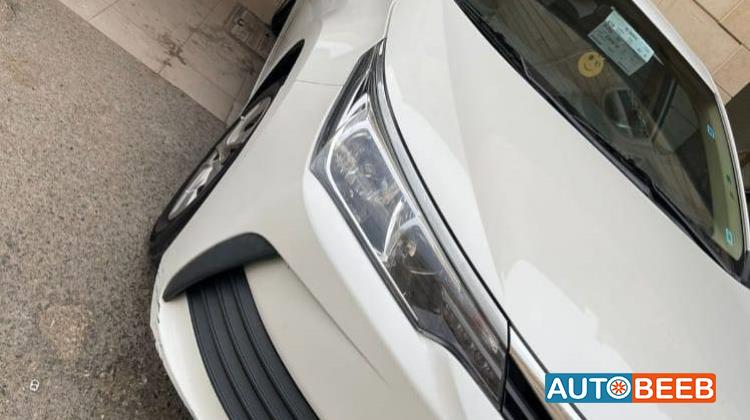 تويوتا كورولا 2017