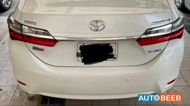 تويوتا كورولا 2017