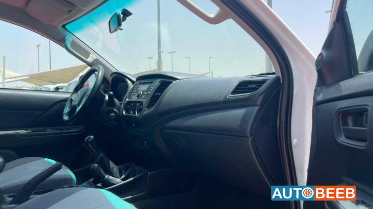 Mitsubishi L200 2022