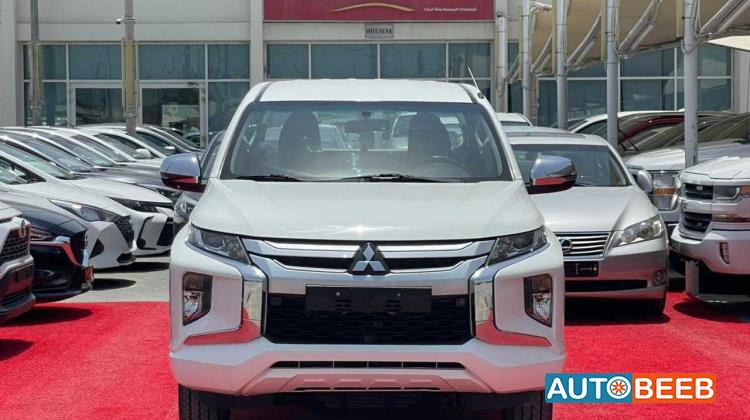 Mitsubishi L200 2022