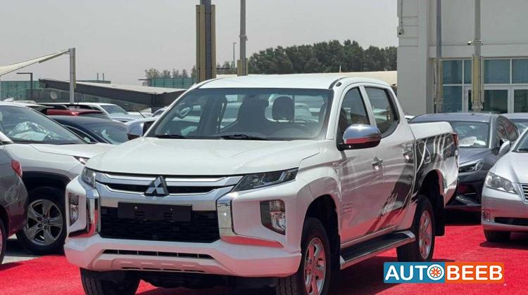 Mitsubishi L200 2022