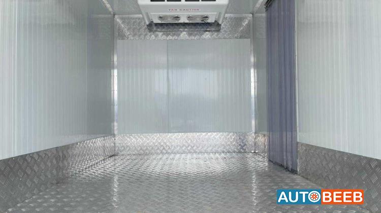 Box Ashok Leyland 2024