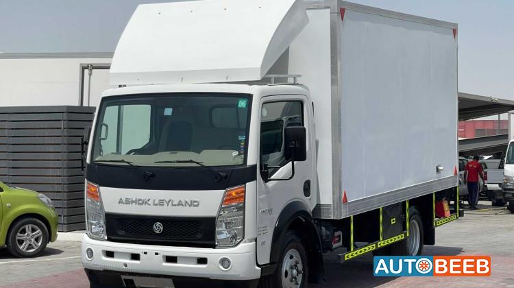Box Ashok Leyland 2024