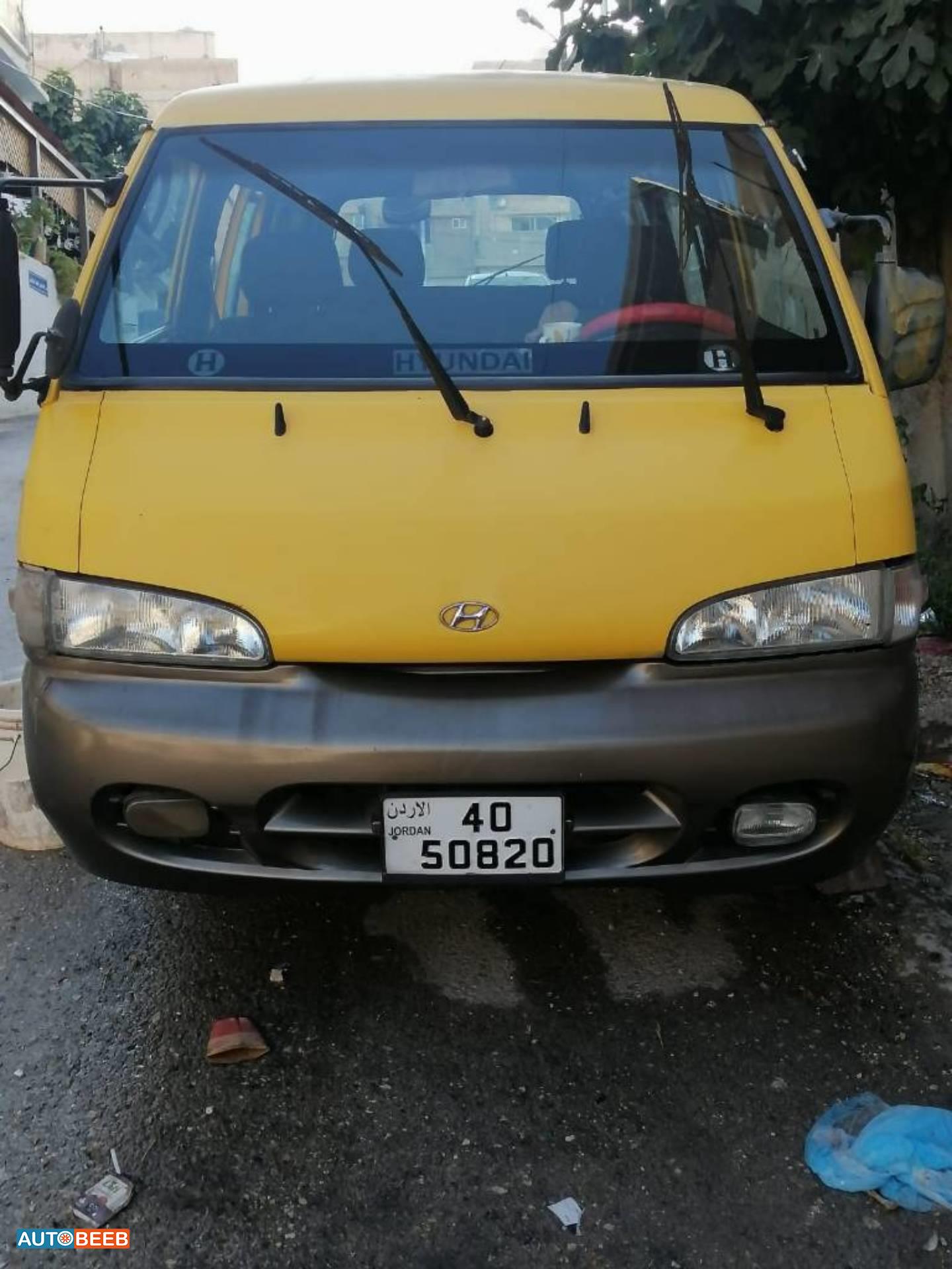 ميني باص هيونداي 2001