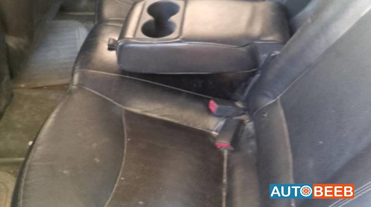 هيونداي افانتي 2011