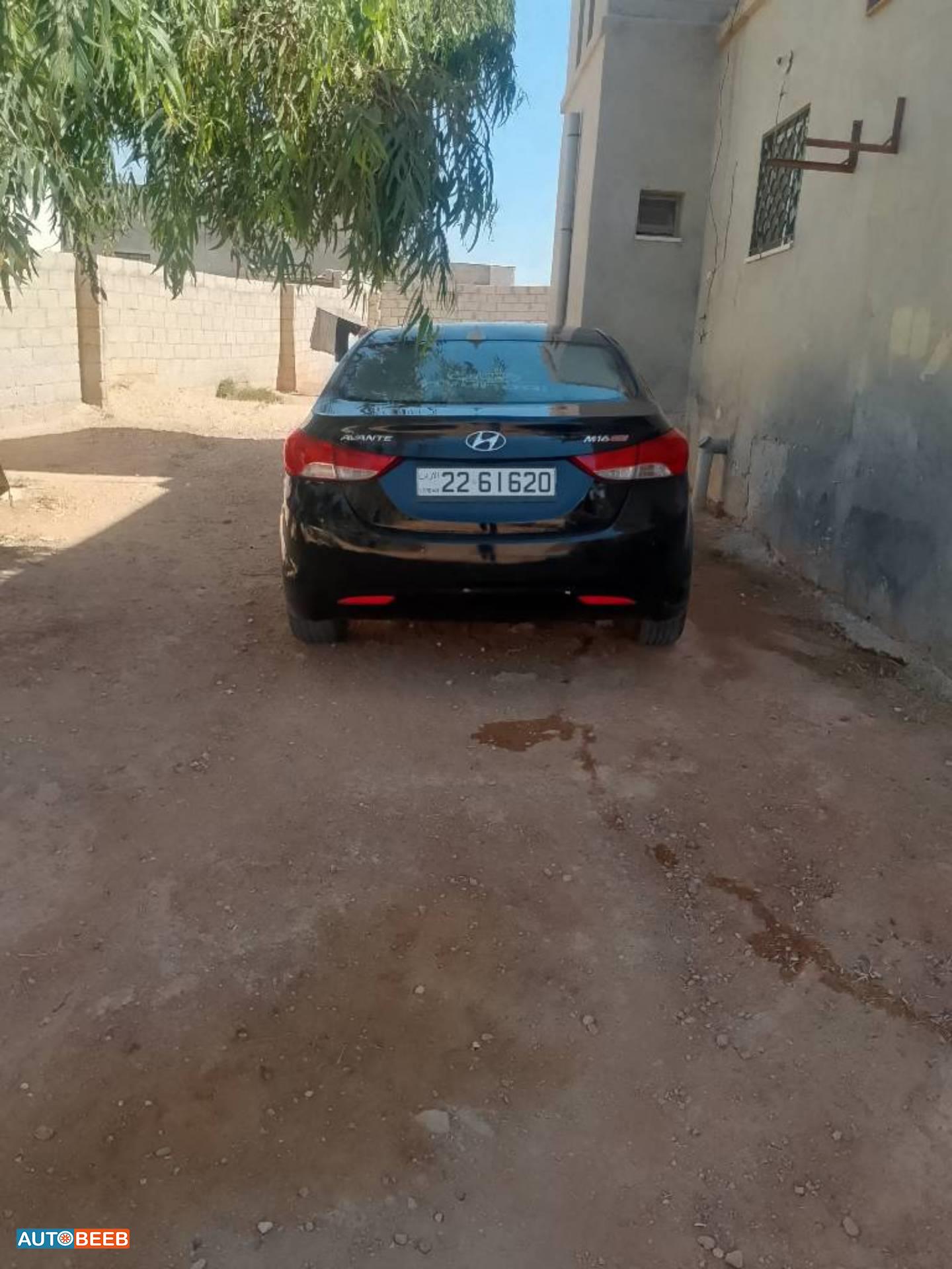 هيونداي افانتي 2011