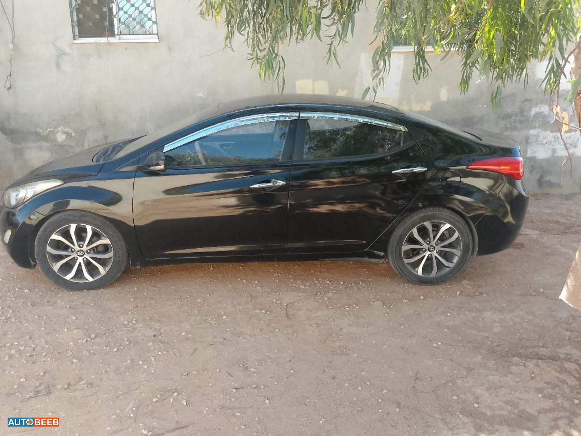 هيونداي افانتي 2011