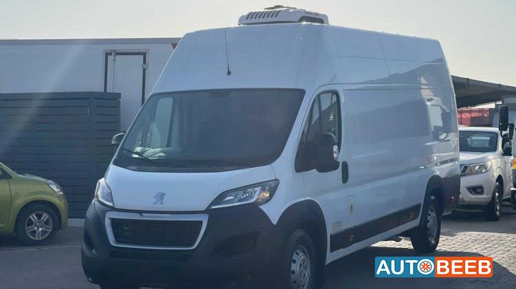 Minivan Peugeot 2021