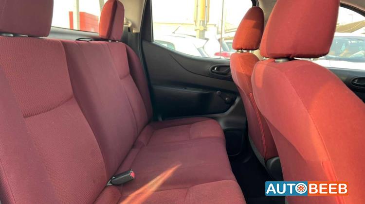 نيسان نافارا 2020