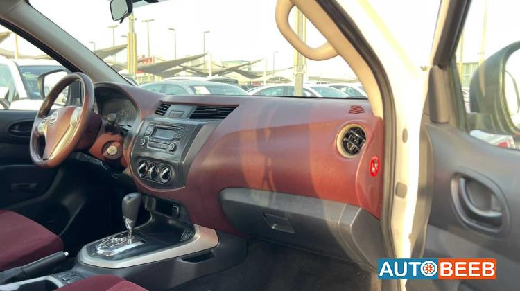 نيسان نافارا 2020