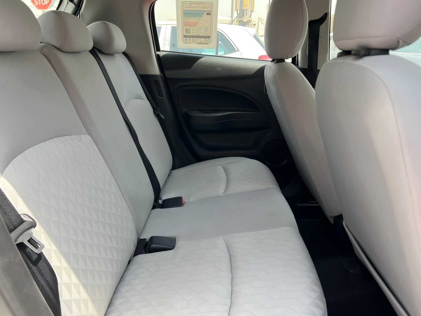 Mitsubishi Mirage 2023