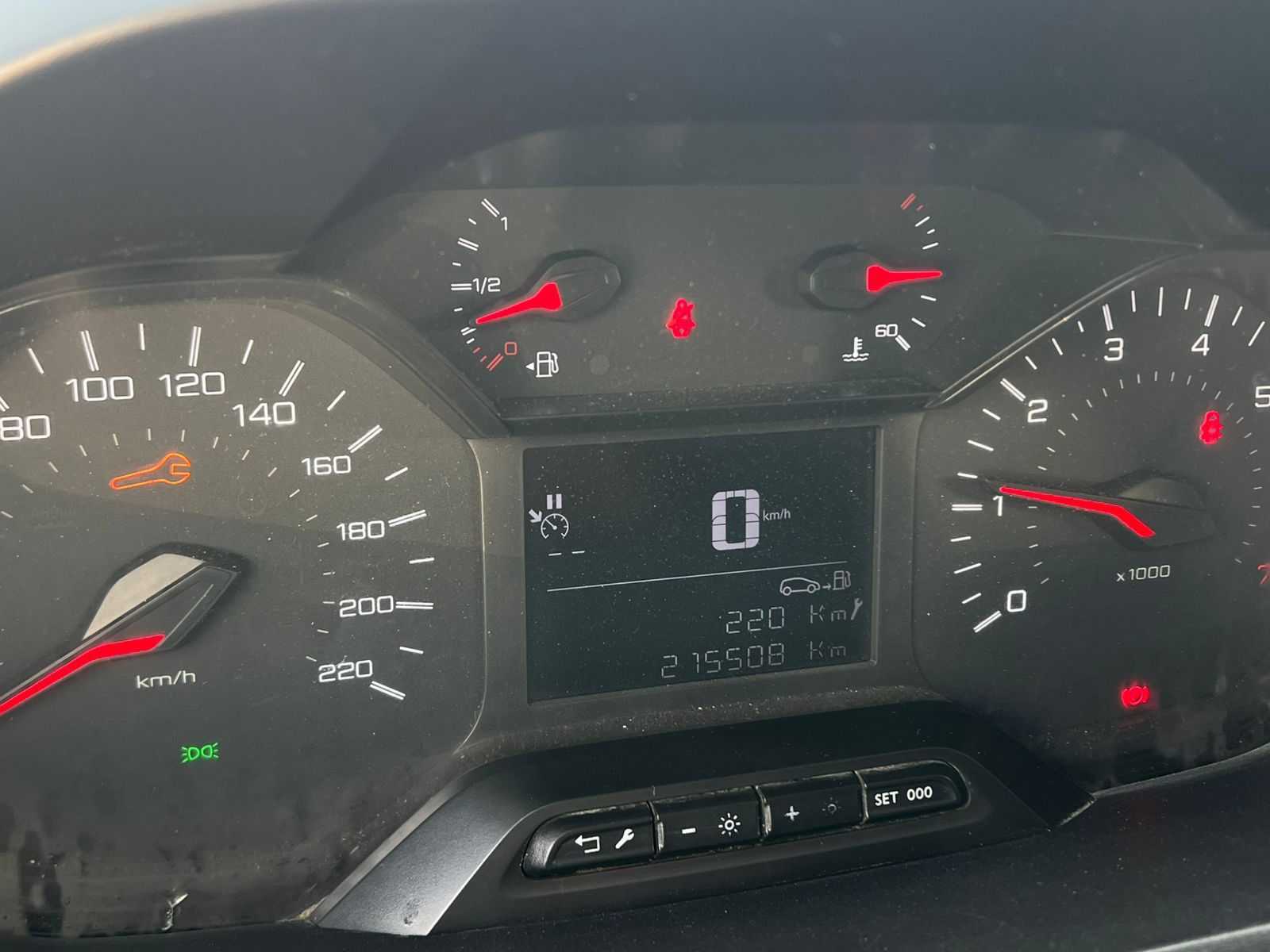 بيجو بارتنر 2022