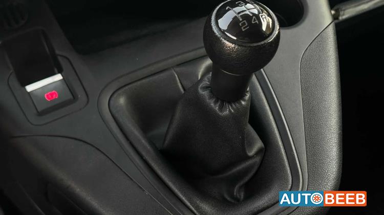 بيجو بارتنر 2022