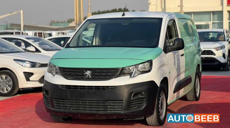 بيجو بارتنر 2022