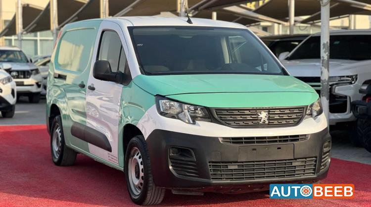 بيجو بارتنر 2022