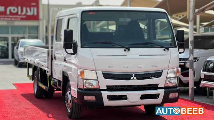 Mitsubishi Canter 2022