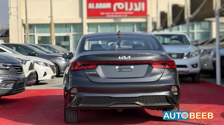 KIA Cerato 2023