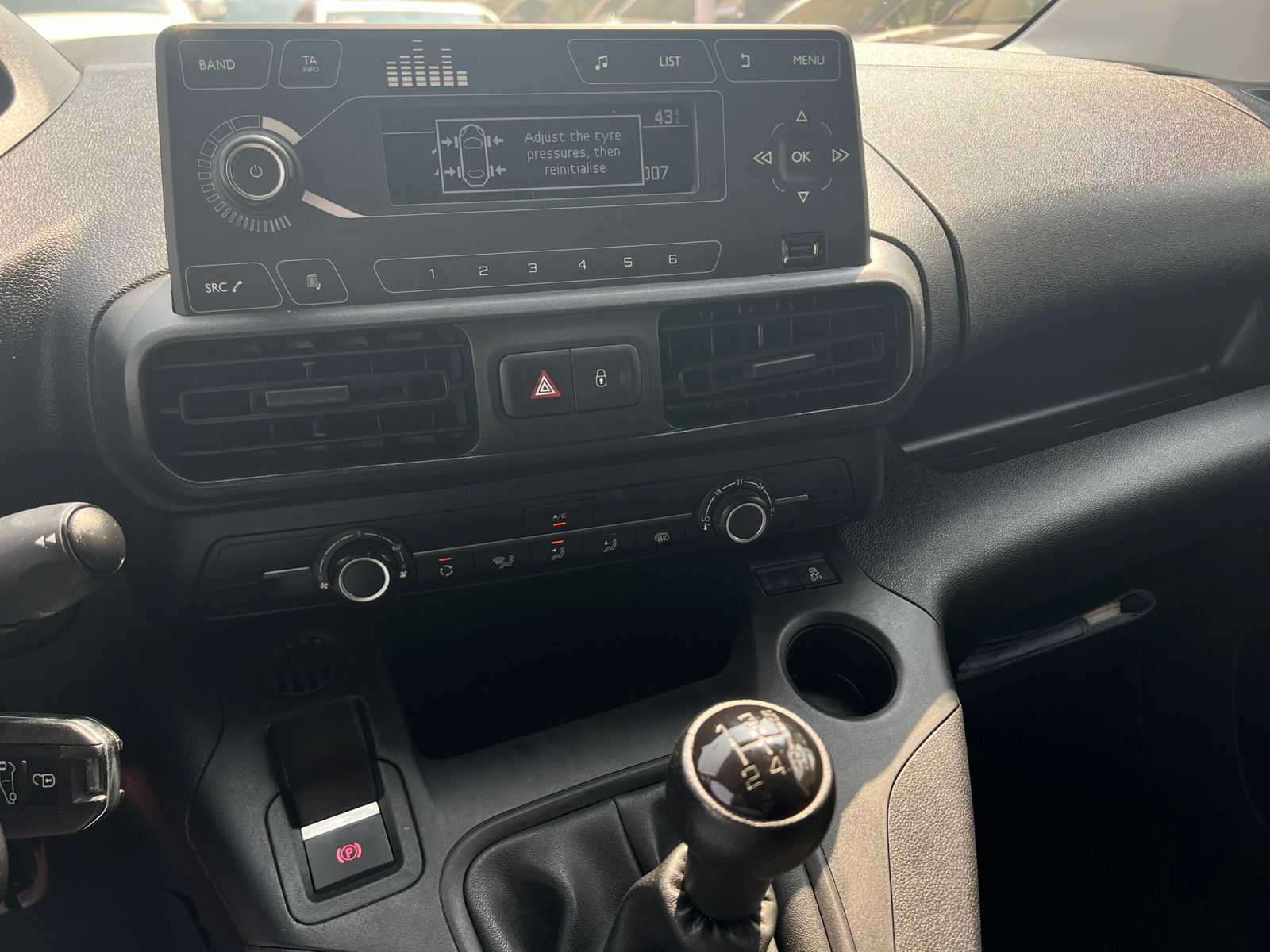 Peugeot Partner 2022