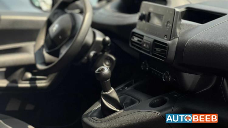 Peugeot Partner 2022