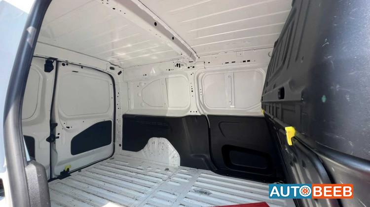 Peugeot Partner 2022