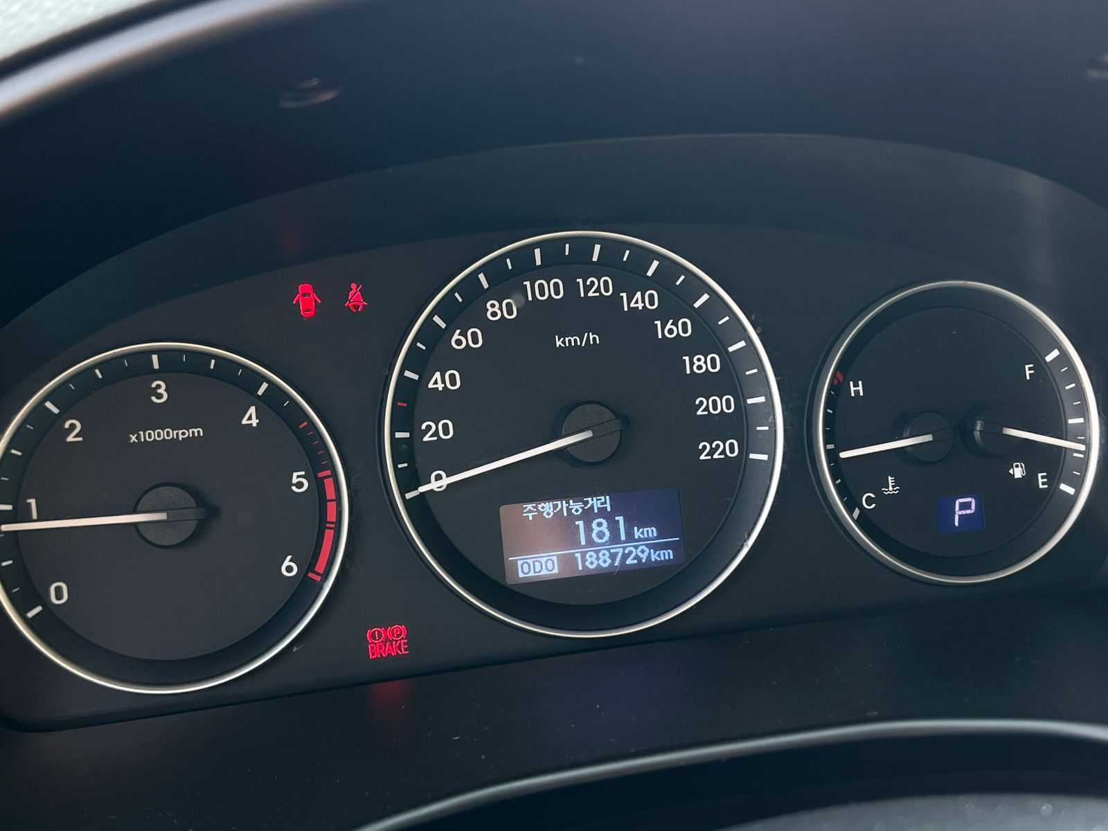 Minivan Hyundai 2021