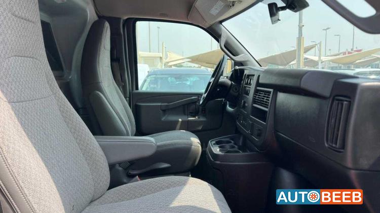 Minivan Chevrolet 2019