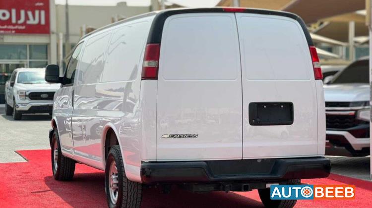 Minivan Chevrolet 2019