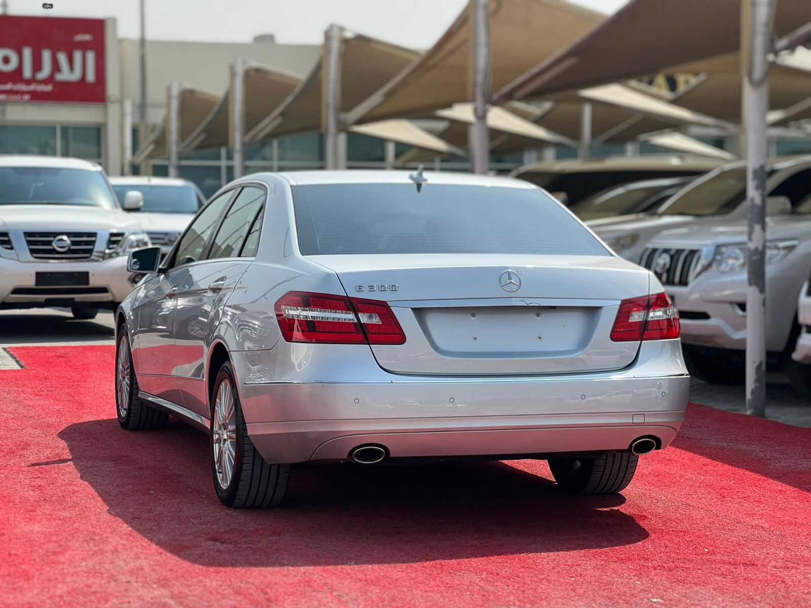 Mercedes Benz E300 2011