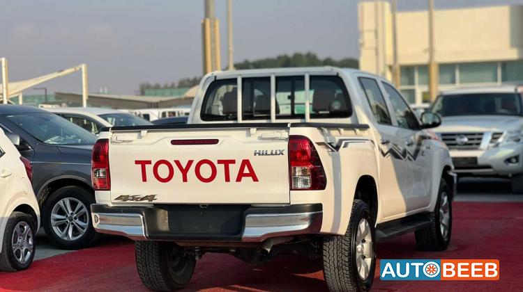Toyota Hilux 2024