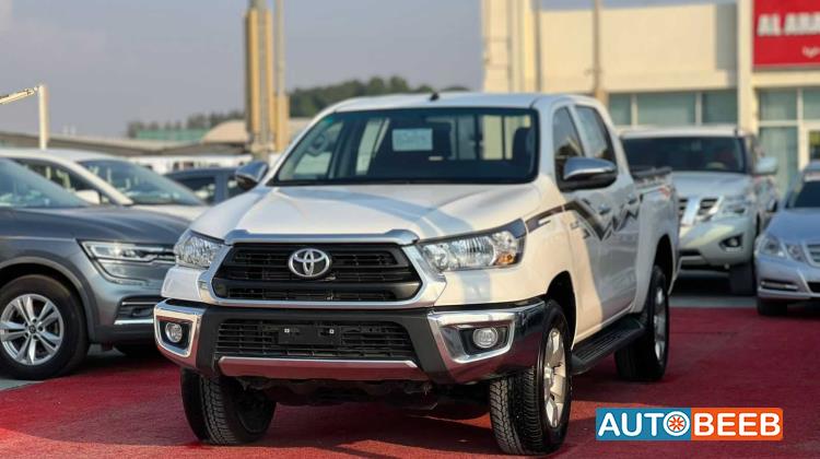 Toyota Hilux 2024